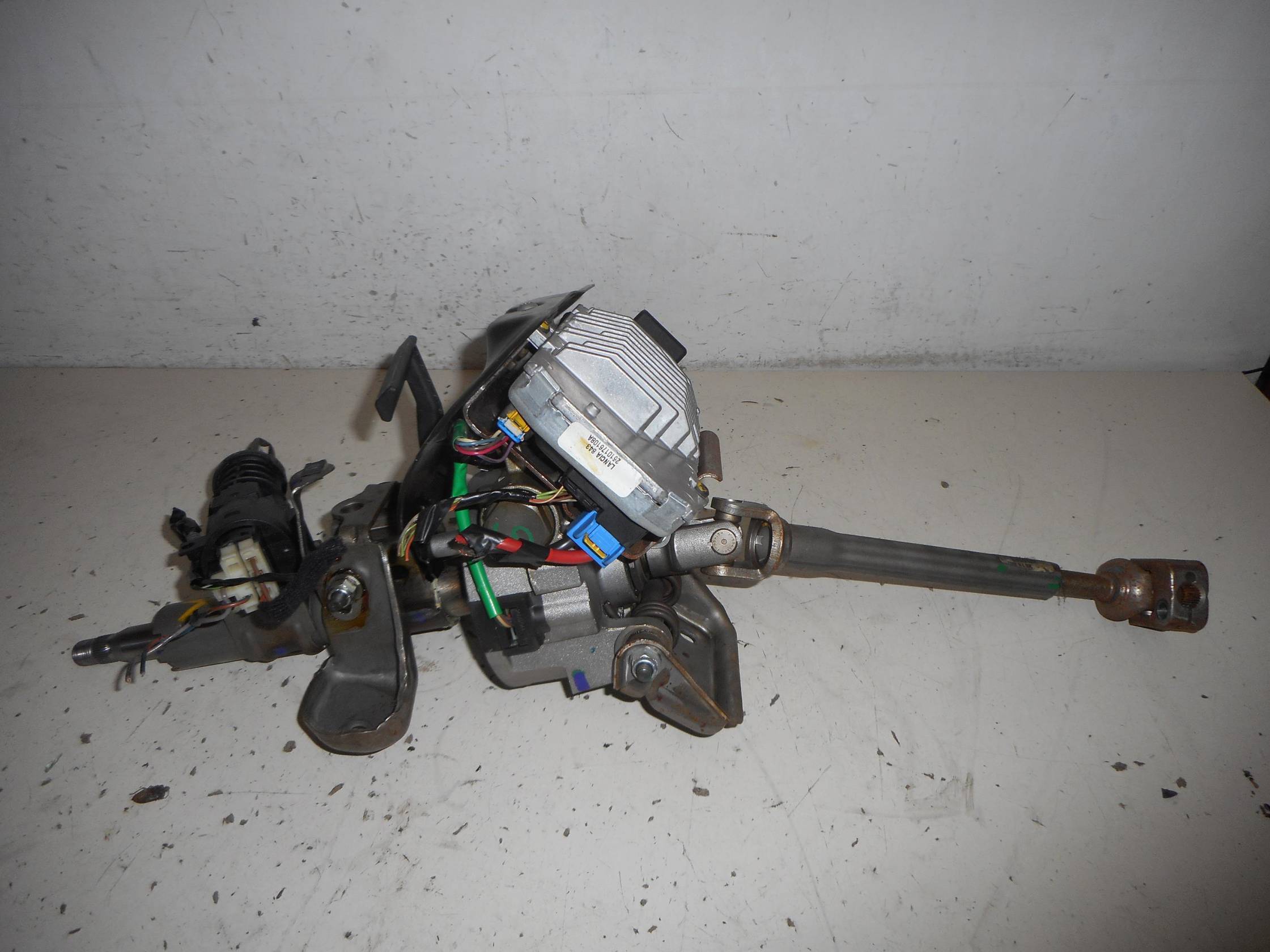 Servosterzo elettronico